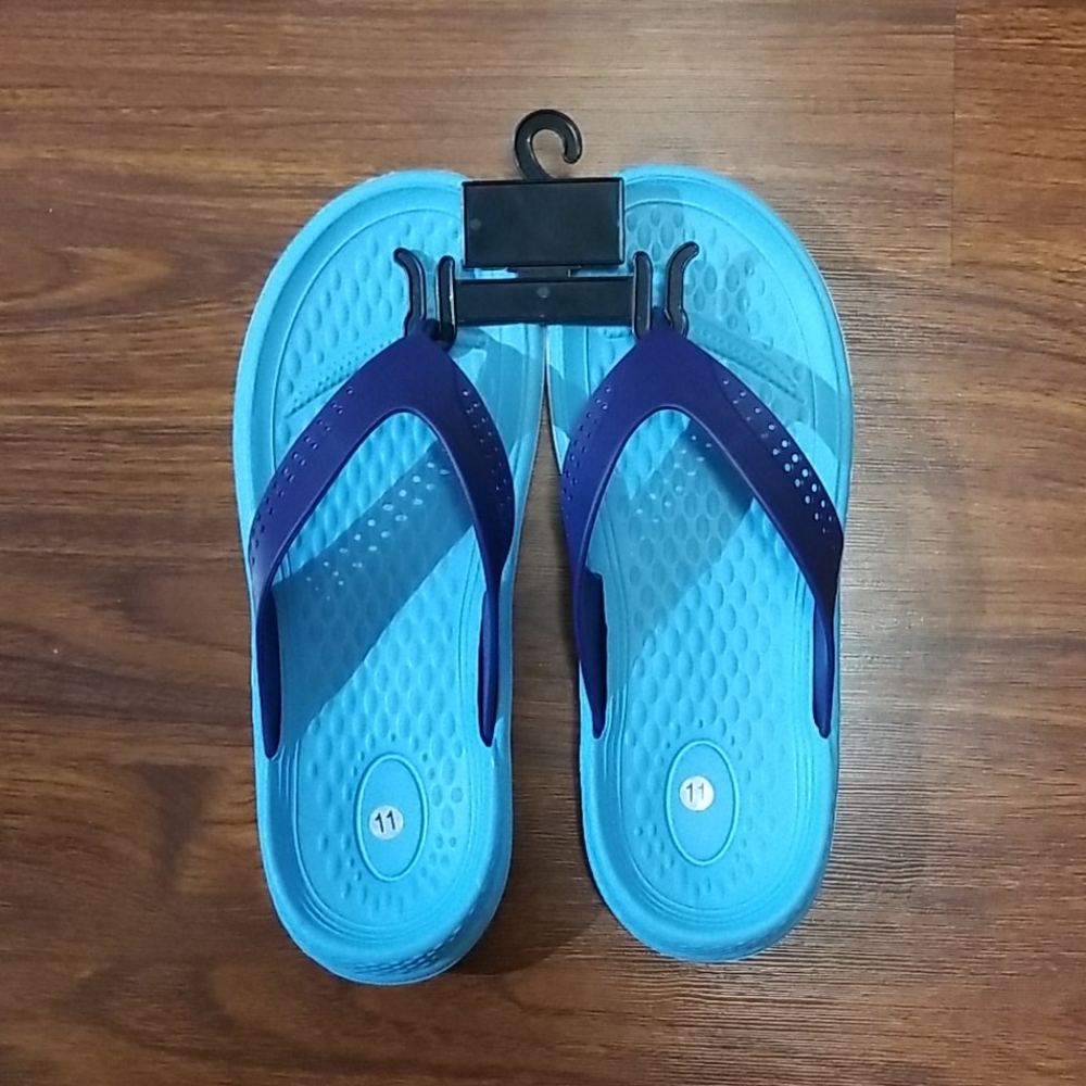 Sole selection flip flops